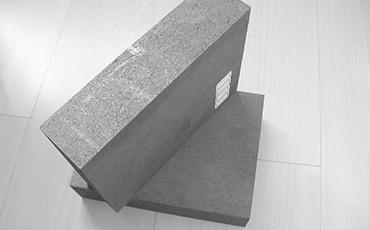 coarse grain graphite block appearance